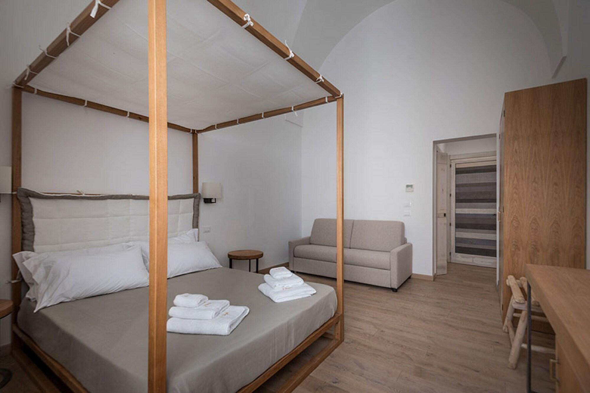 Il Palazzotto Luxury Suites Lecce Exterior photo