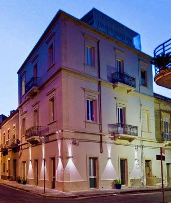 Il Palazzotto Luxury Suites Lecce Exterior photo